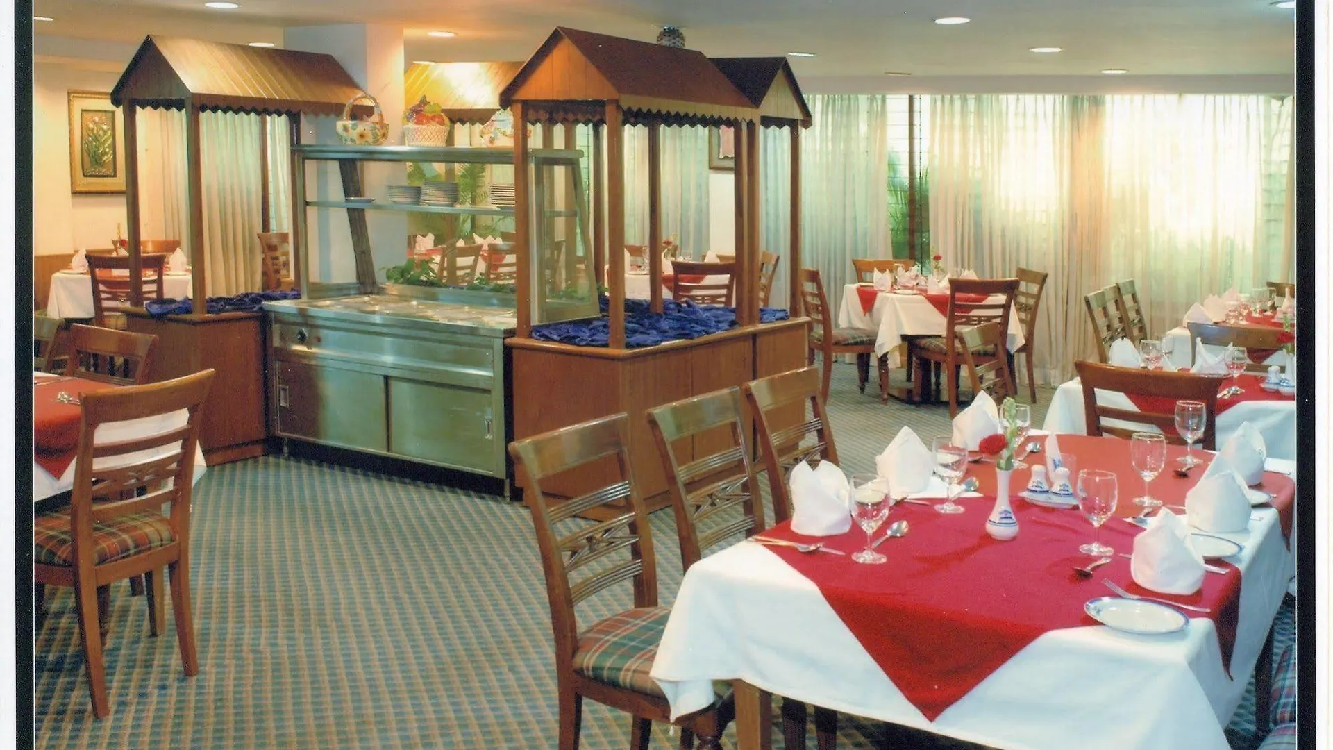 *** Hotel The Enchanted Daca Bangladeche