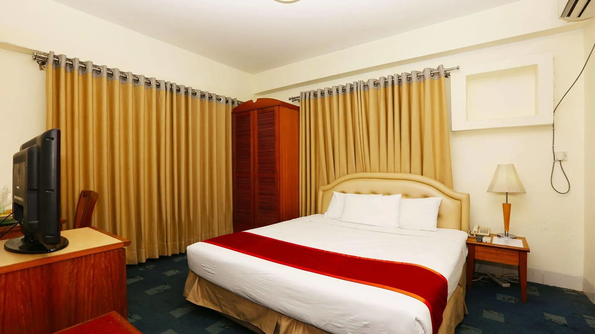 The Enchanted Daca Hotel